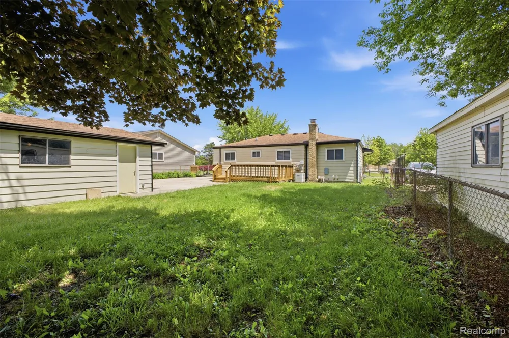 1260 S John Hix Street Westland City, MI 48186
