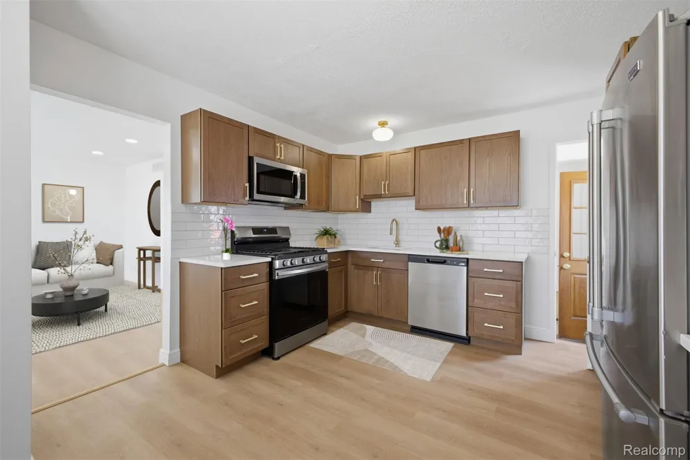 1260 S John Hix Street Westland City, MI 48186