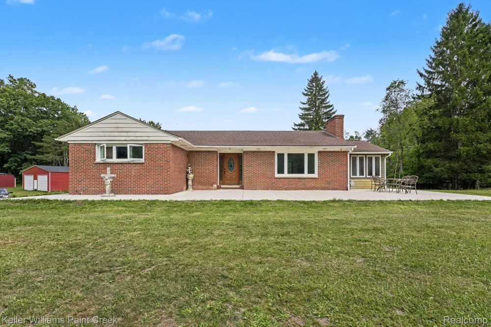71320 Dequindre Road Bruce Township, MI 48065