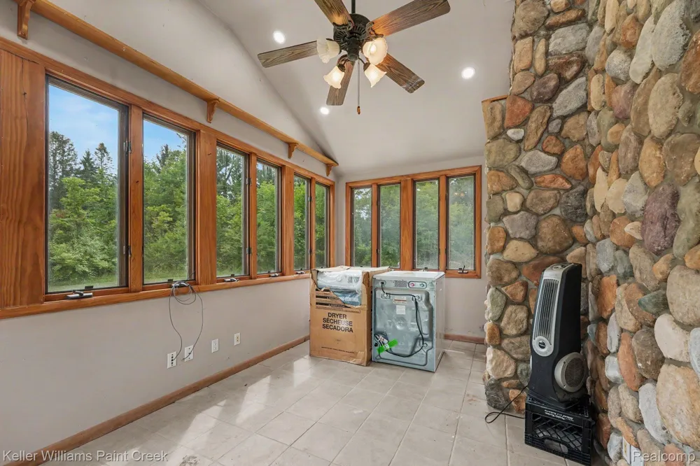 71320 Dequindre Road Bruce Township, MI 48065