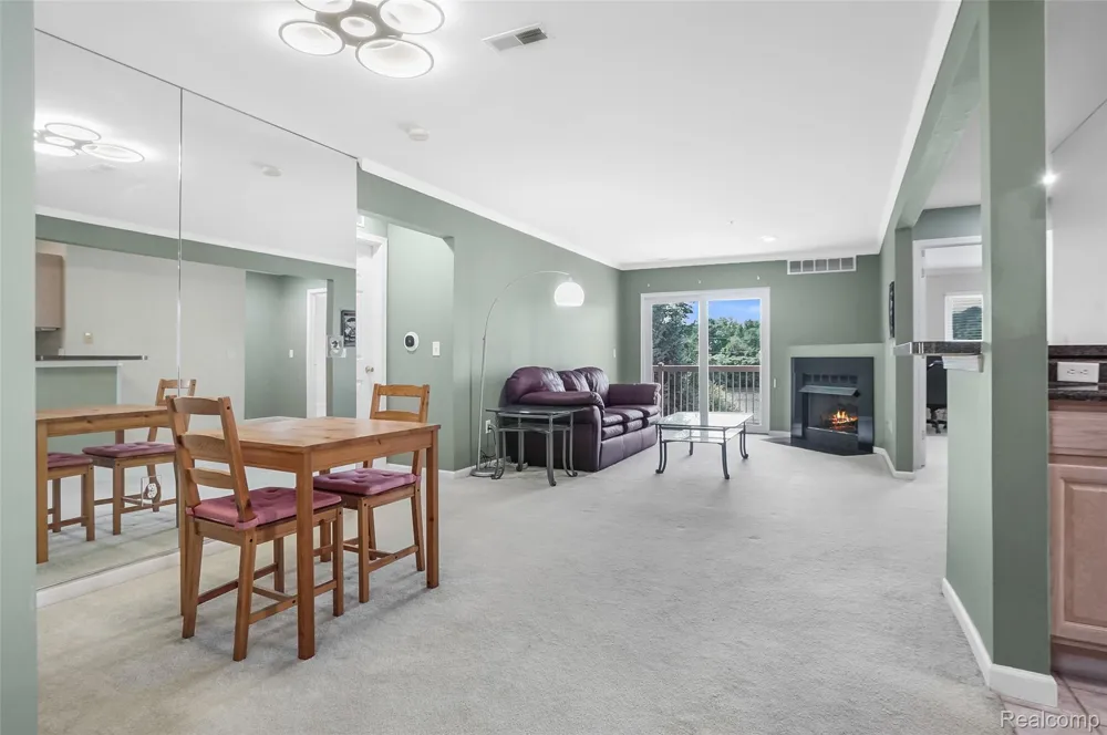 862 Amanda Lane Pontiac City, MI 48340