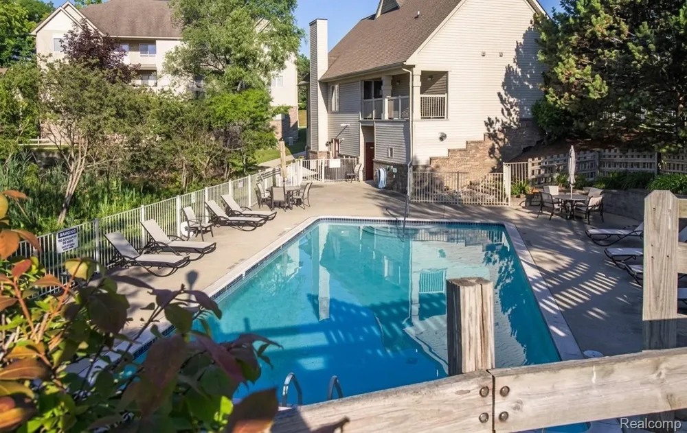 862 Amanda Lane Pontiac City, MI 48340