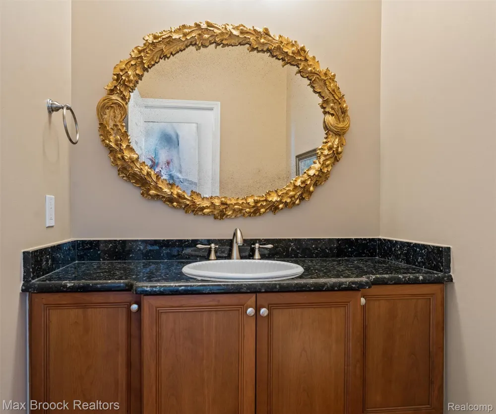 54878 Grenelefe Circle E Lyon Charter Township, MI 48178