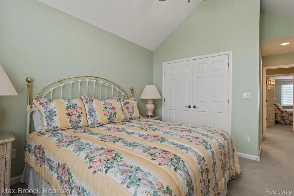 54878 Grenelefe Circle E Lyon Charter Township, MI 48178