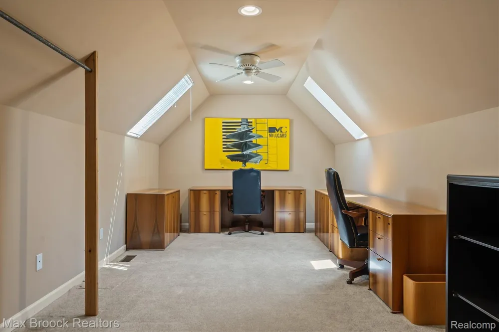 54878 Grenelefe Circle E Lyon Charter Township, MI 48178