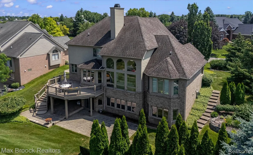 54878 Grenelefe Circle E Lyon Charter Township, MI 48178