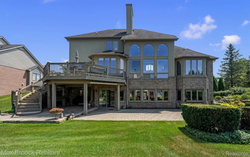 54878 Grenelefe Circle E Lyon Charter Township, MI 48178