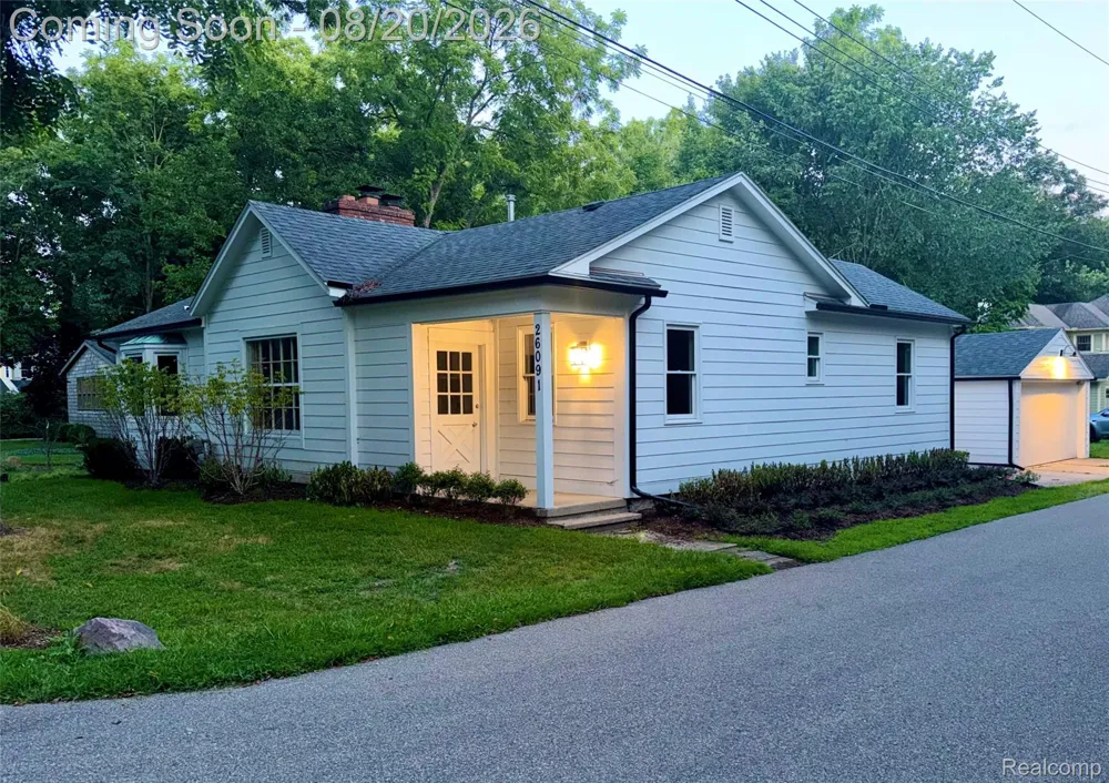 26091 German Mill Road Franklin Village, MI 48025