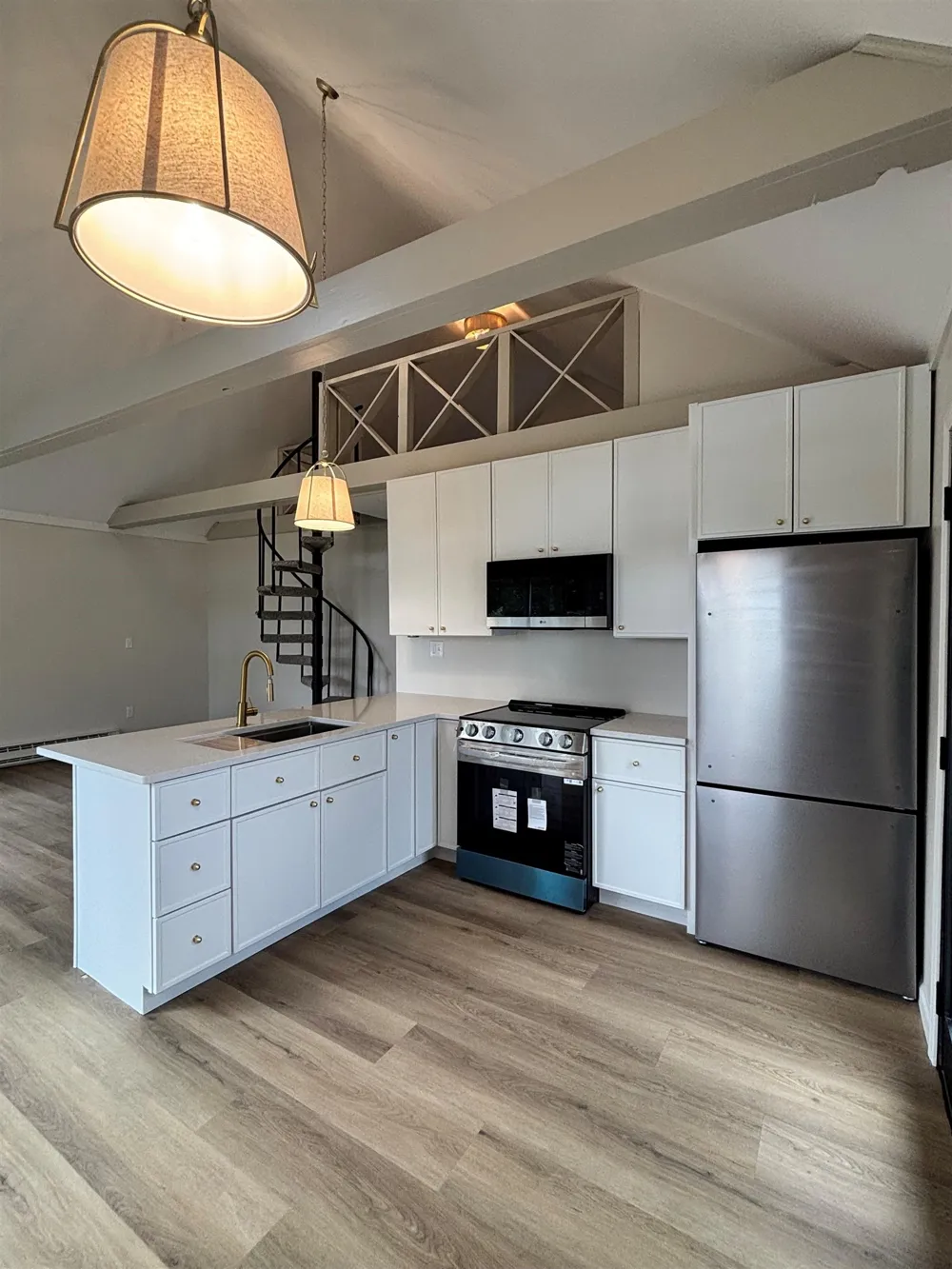 3091 W Huckleberry Trail Surrey Township, MI 48306