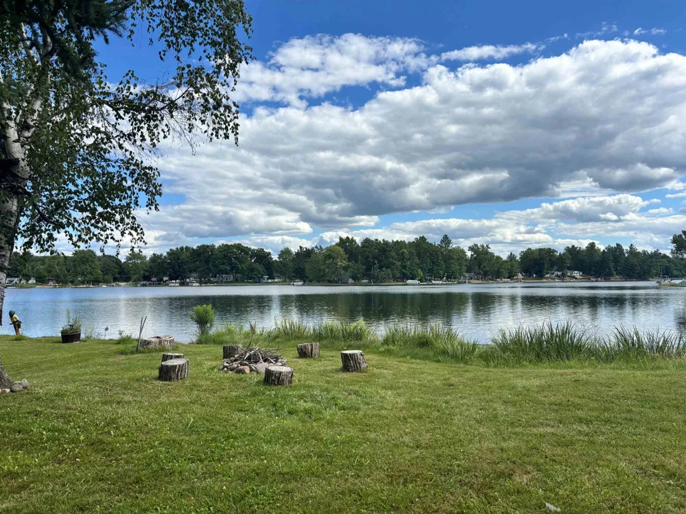 3091 W Huckleberry Trail Surrey Township, MI 48306