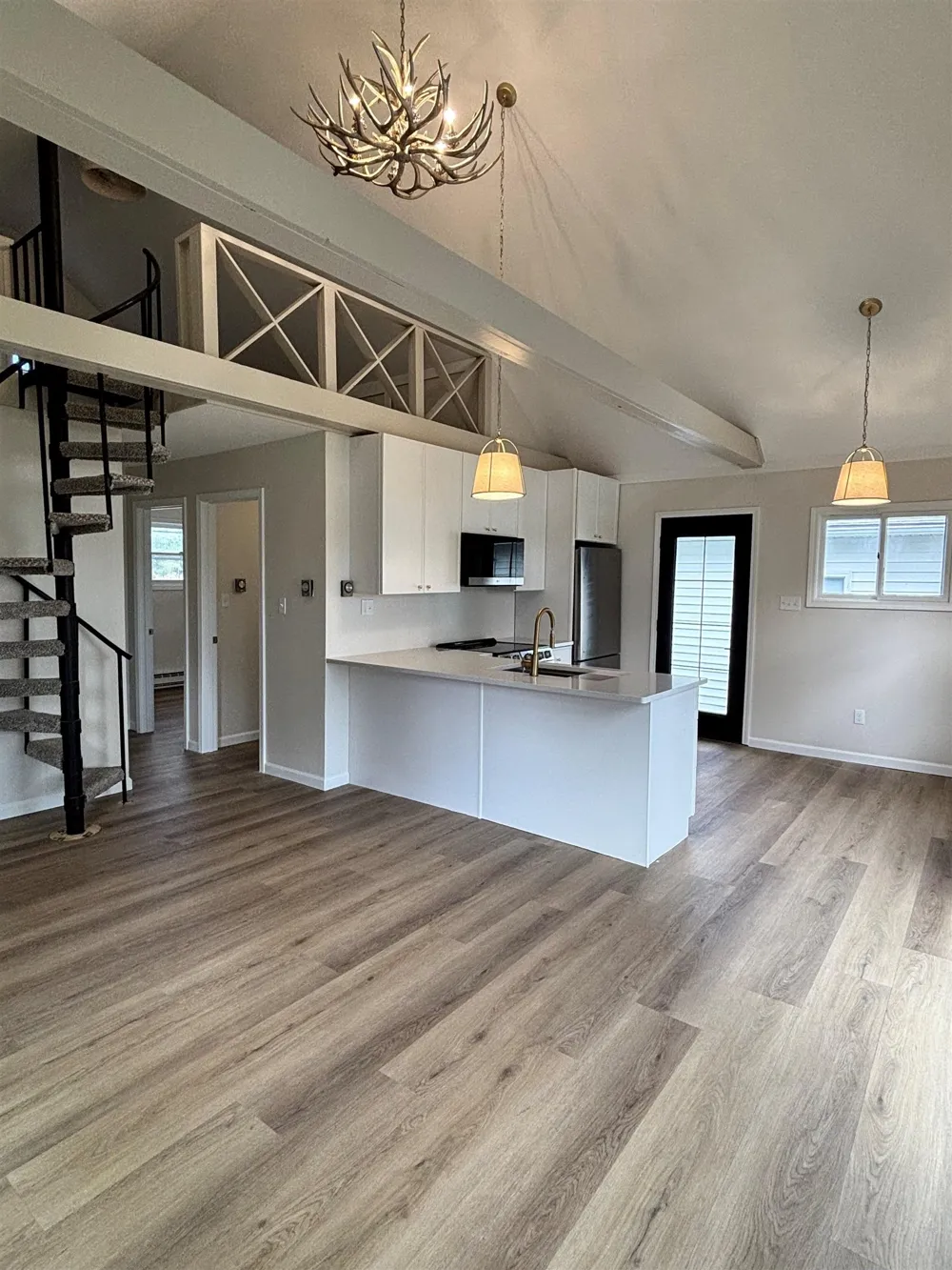 3091 W Huckleberry Trail Surrey Township, MI 48306
