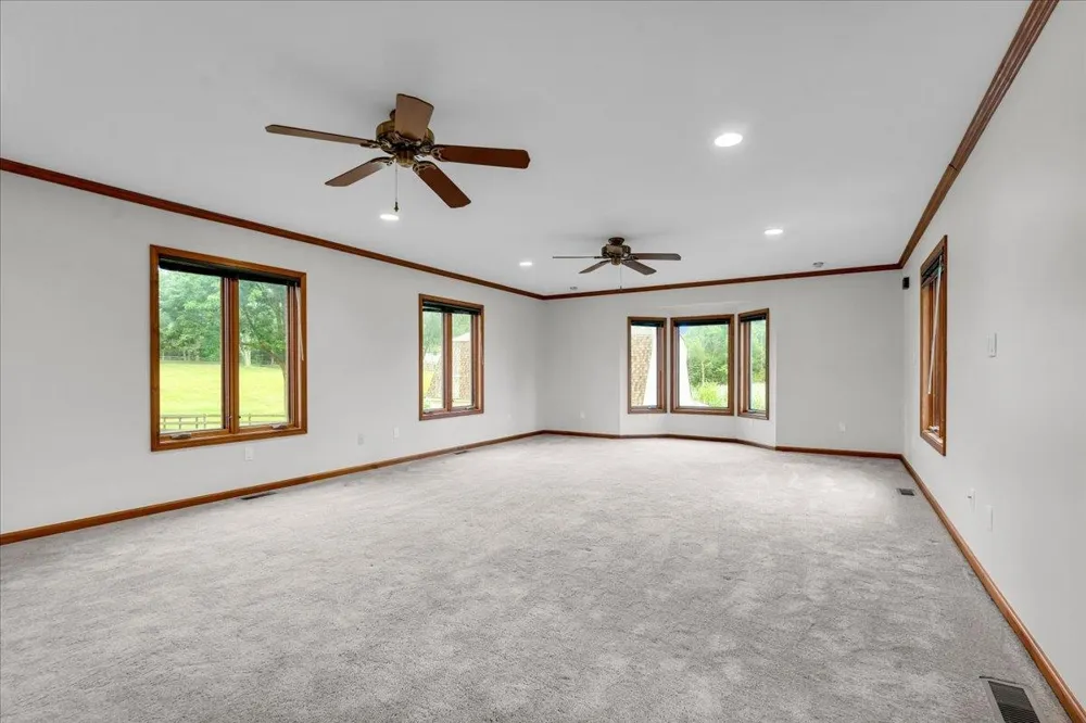 12789 12 Mile Road Green Oak Township, MI 48178