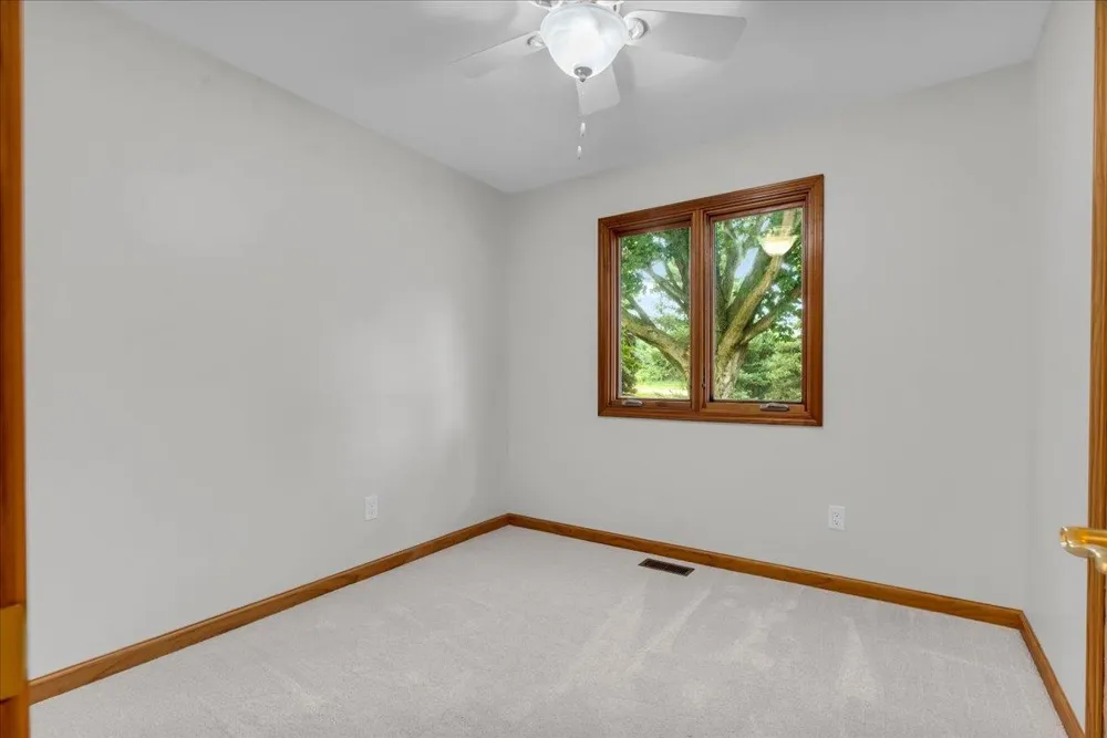 12789 12 Mile Road Green Oak Township, MI 48178