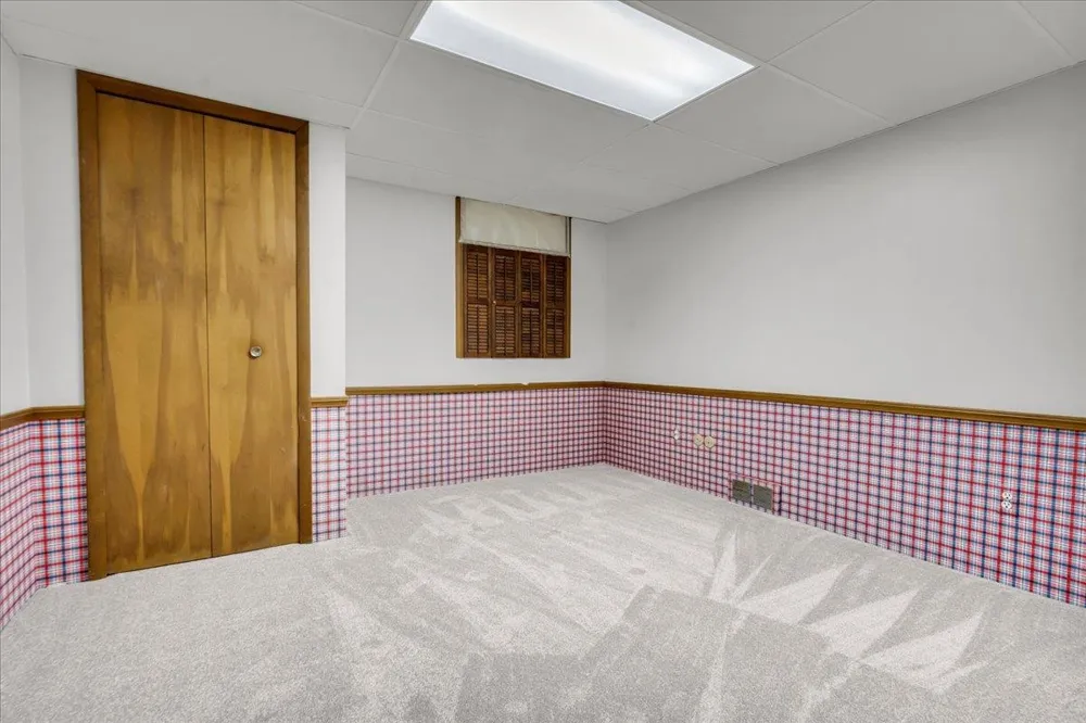 12789 12 Mile Road Green Oak Township, MI 48178