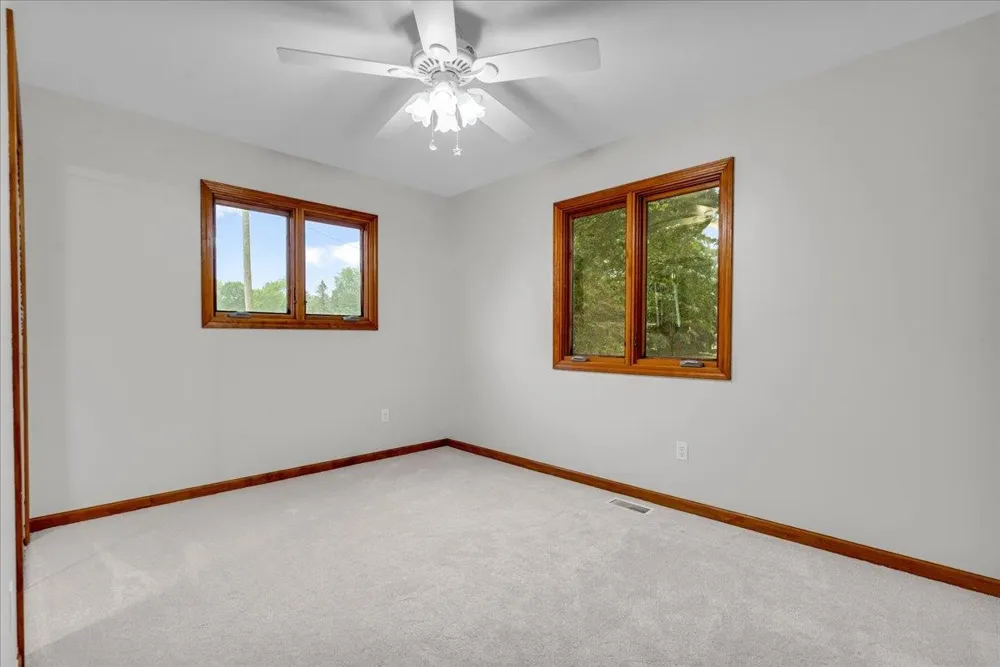 12789 12 Mile Road Green Oak Township, MI 48178