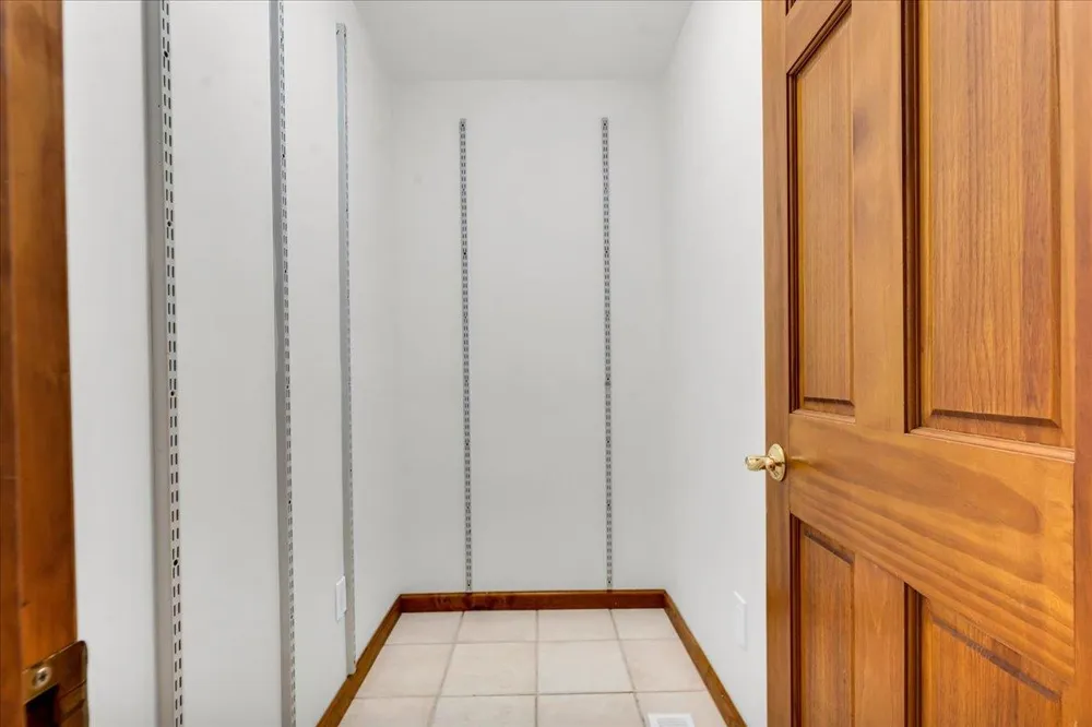 12789 12 Mile Road Green Oak Township, MI 48178