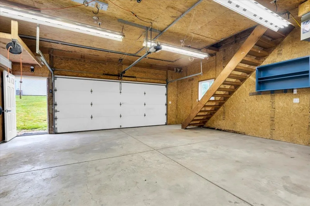 12789 12 Mile Road Green Oak Township, MI 48178