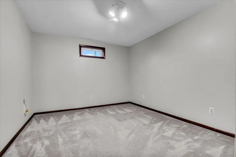 12789 12 Mile Road Green Oak Township, MI 48178