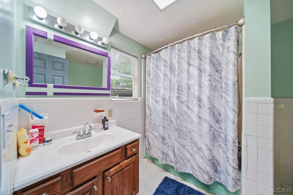 434 W Westwood Drive Adrian City, MI 49221
