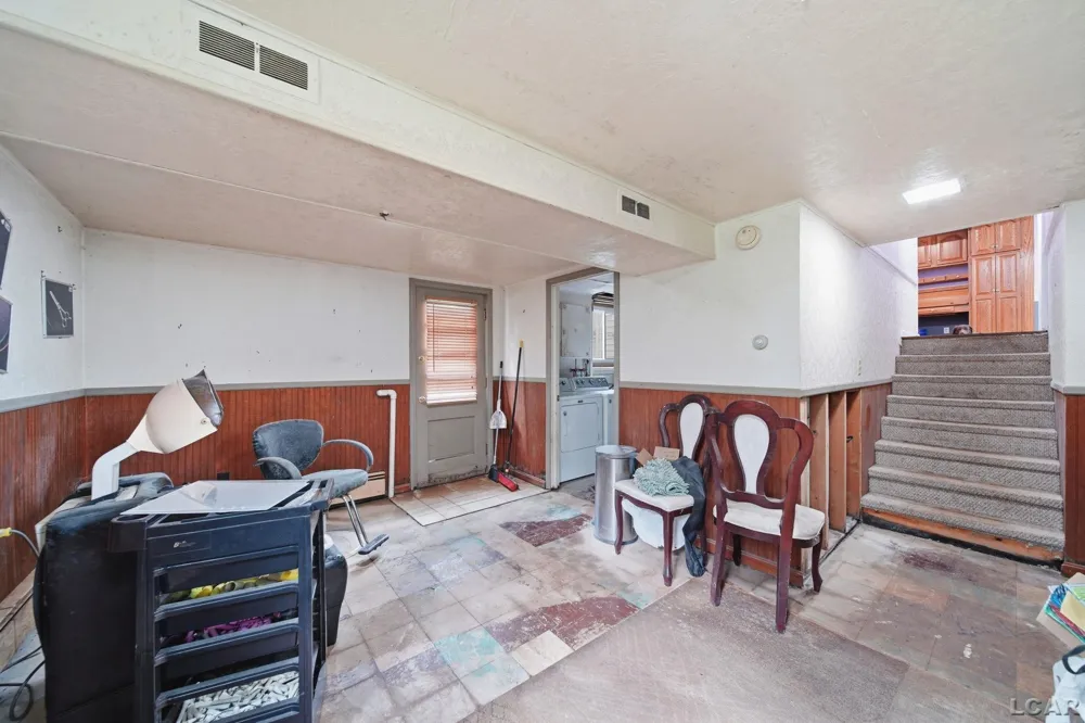 434 W Westwood Drive Adrian City, MI 49221