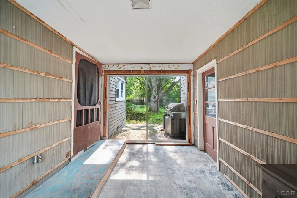 434 W Westwood Drive Adrian City, MI 49221