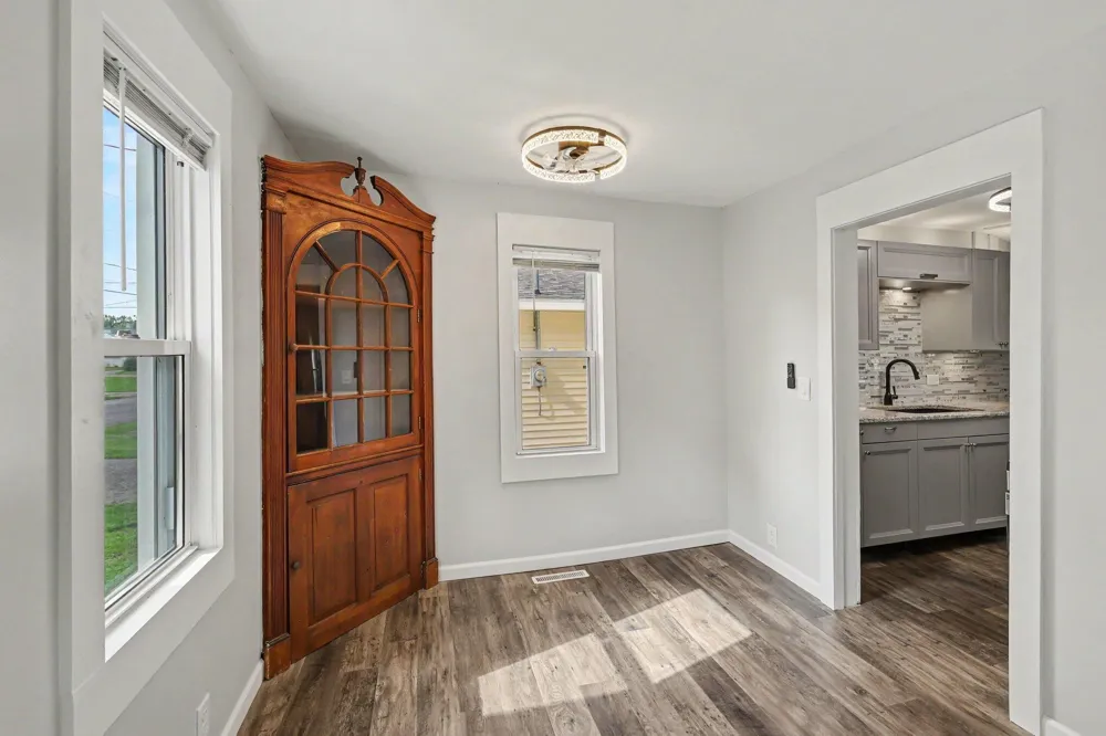 413 7th Street Leoni Township, MI 49254