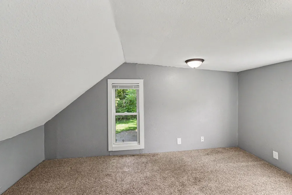 413 7th Street Leoni Township, MI 49254