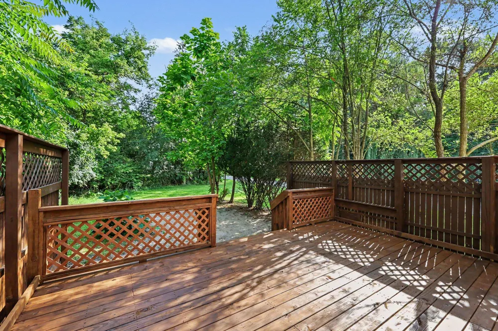 413 7th Street Leoni Township, MI 49254