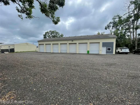 5433 Dixie Highway
