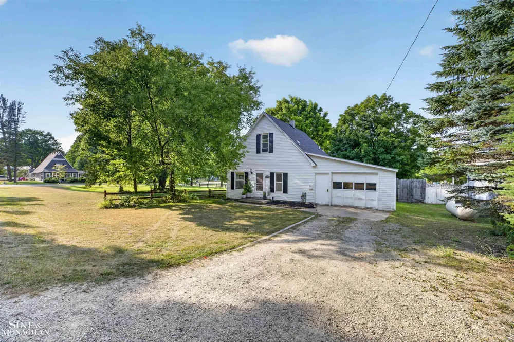 130 Ann Street Boyne City City, MI 49712