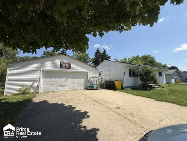 4105 UNION STREET Lapeer Township, MI 48428