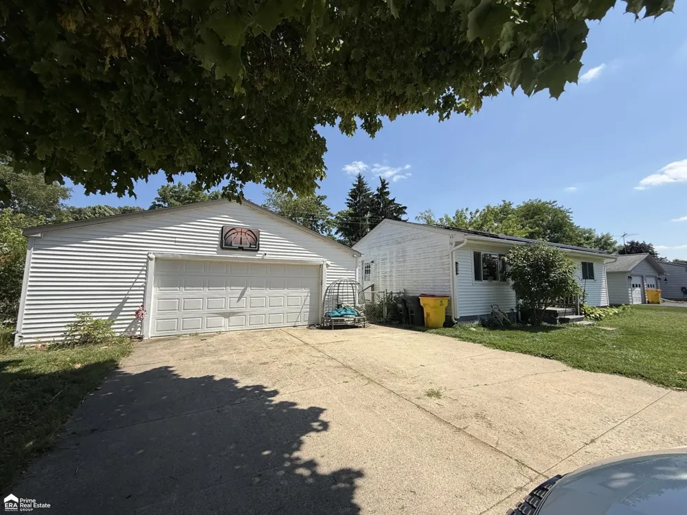 4105 UNION STREET Lapeer Township, MI 48428