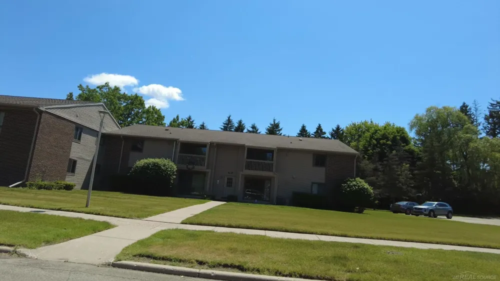 5400 Maple Ridge Road Meridian Charter Township, MI 48840