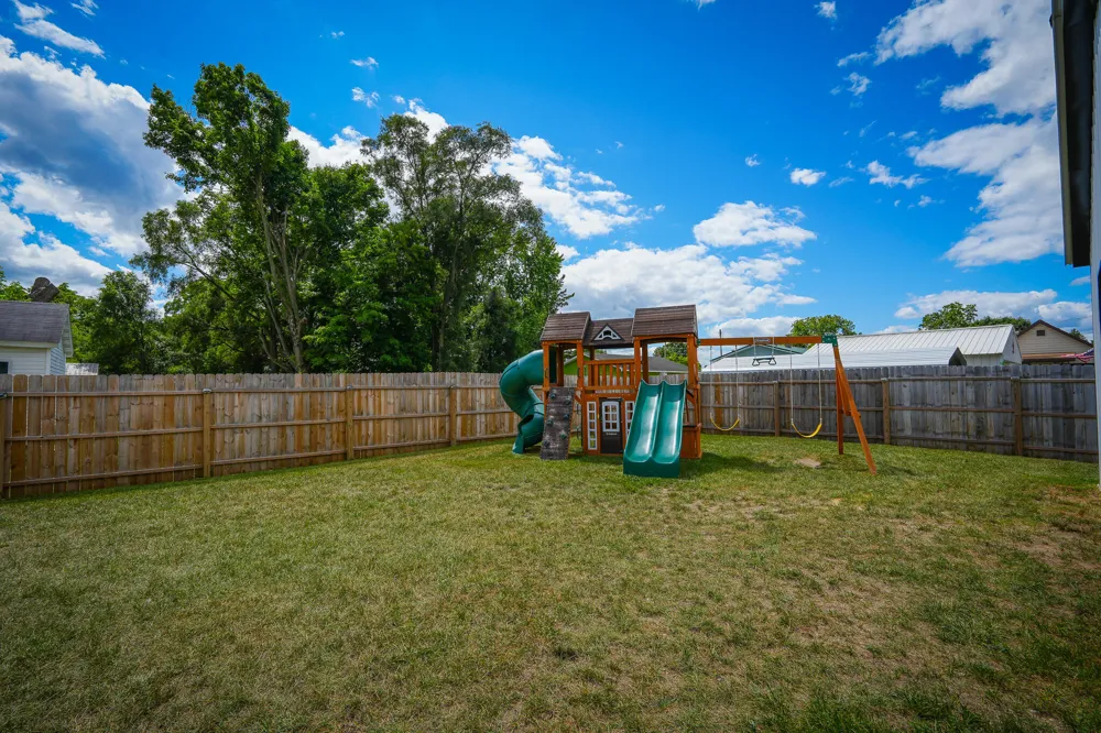 545 Hemlock Street Evart Township, MI 49631