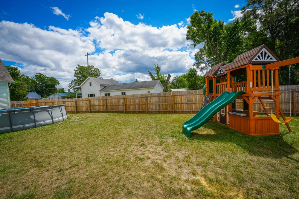 545 Hemlock Street Evart Township, MI 49631