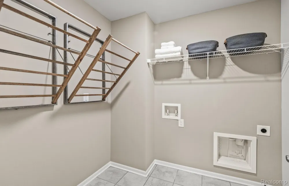 4131 Nottingham Circle Independence Charter Township, MI 48346
