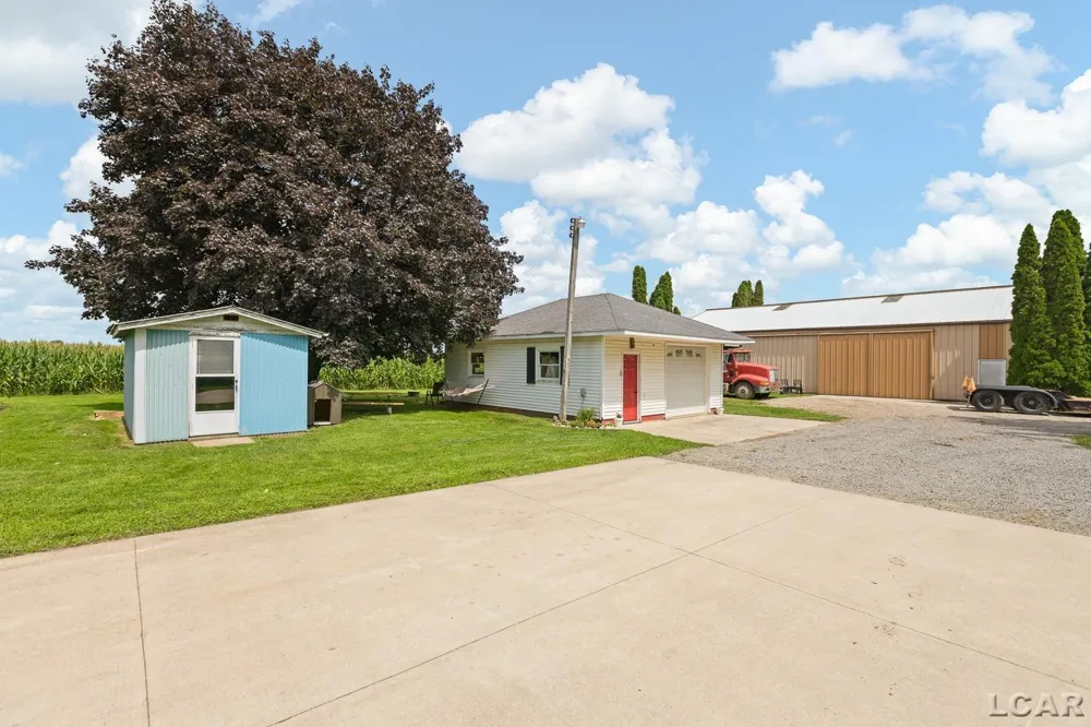 8720 Buckeye Road Amboy Township, MI 49288