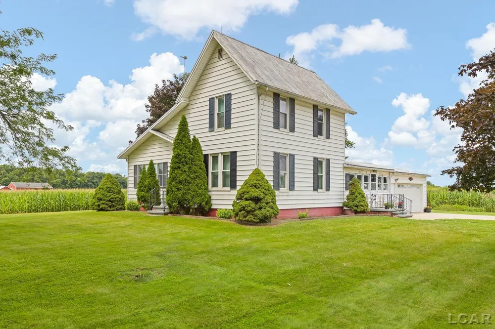 8720 Buckeye Road Amboy Township, MI 49288