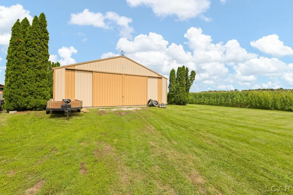 8720 Buckeye Road Amboy Township, MI 49288