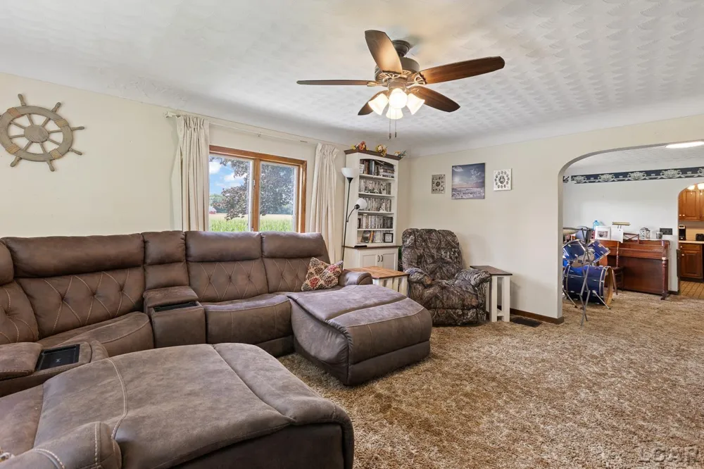 8720 Buckeye Road Amboy Township, MI 49288