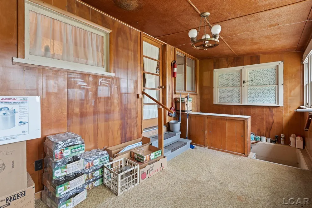 8720 Buckeye Road Amboy Township, MI 49288