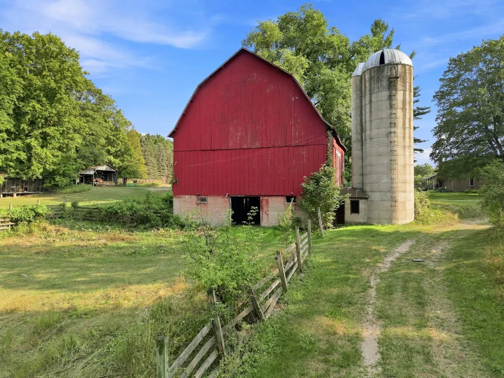 17370 160th Avenue Colfax Township, MI 49342