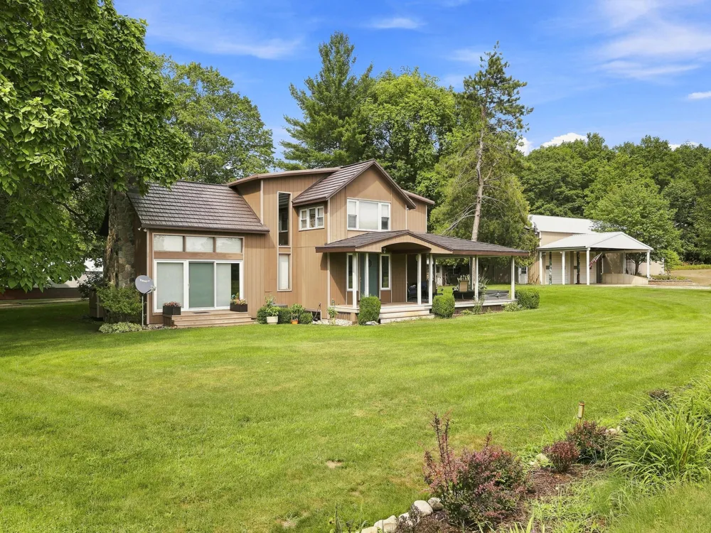 17370 160th Avenue Colfax Township, MI 49342