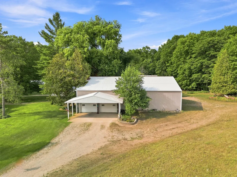 17370 160th Avenue Colfax Township, MI 49342
