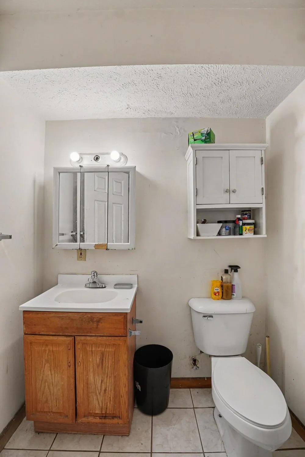 908 W Lapeer Street Lansing City, MI 48915
