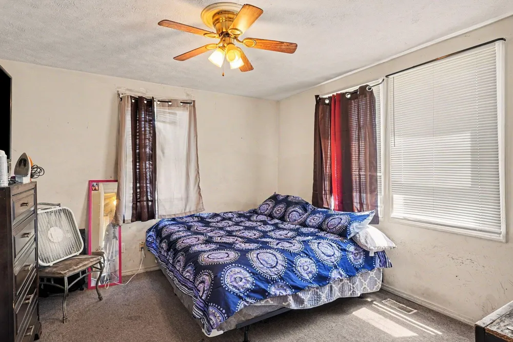 908 W Lapeer Street Lansing City, MI 48915