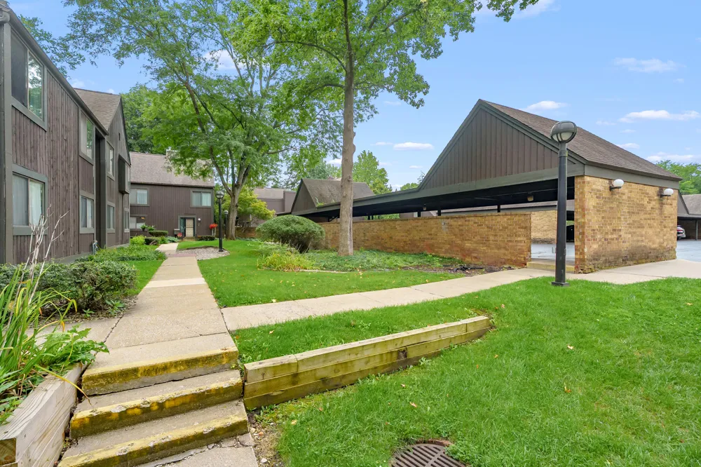 238 Falkirk Court Kalamazoo Charter Township, MI 49006
