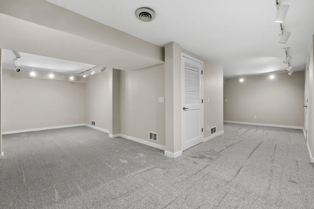 238 Falkirk Court Kalamazoo Charter Township, MI 49006