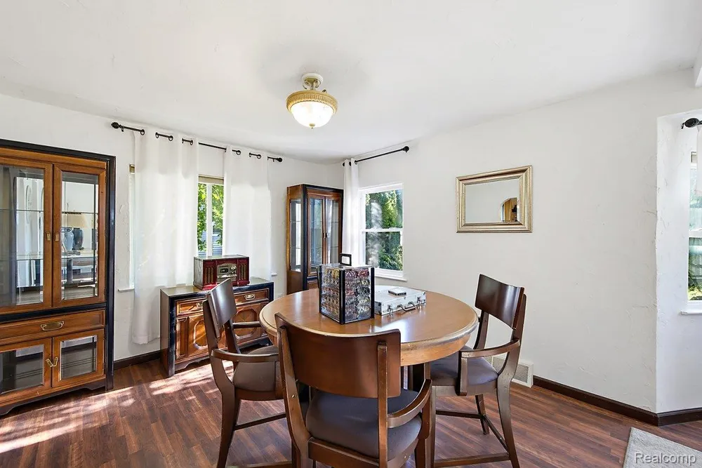 3067 Avalon Road Rochester Hills City, MI 48309