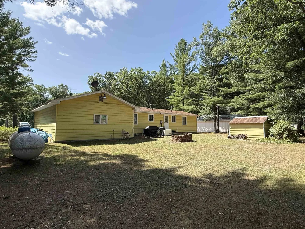 3838 Rosemary Lane Oscoda Charter Township, MI 48737